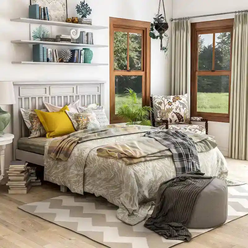 Lit plateforme traditionnel à lattes grandeur nature gris/blanc avec tête de lit de style « Camelback » – Simple/Double